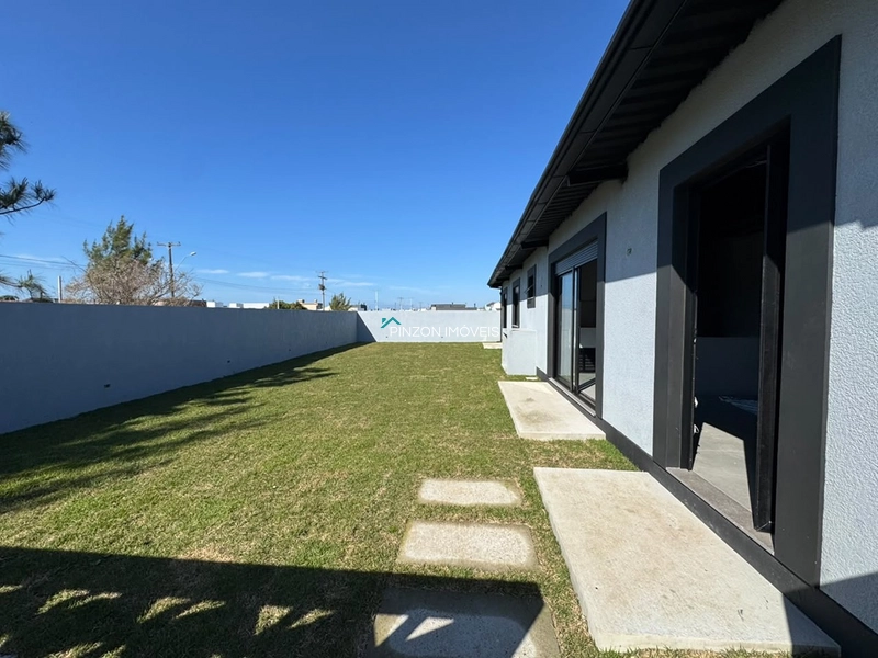 CASA À VENDA EM ATLÂNTIDA SUL : 5ª foto da galeria de imagens do imóvel