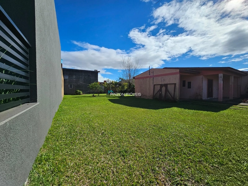 TERRENO NO CENTRO DE ARROIO DO SAL, 350 METROS DO MAR: 3ª foto da galeria de imagens do imóvel