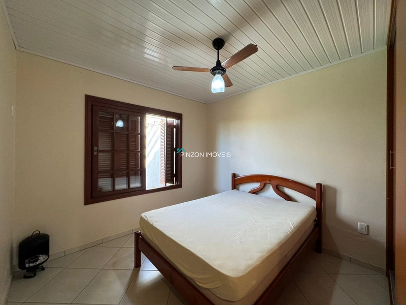 CASA COM PISCINA.: 19ª foto da galeria de imagens do imóvel