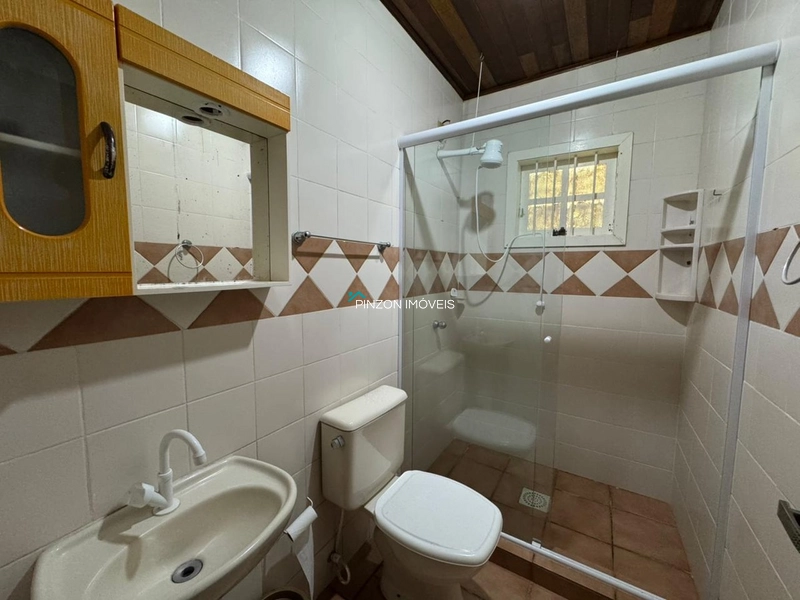 CASA A 50M DA PRAIA EM ATLÂNTIDA SUL: 13ª foto da galeria de imagens do imóvel
