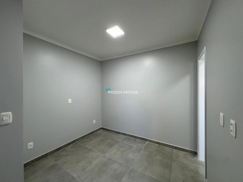 CASA PRÓXIMA AO CENTRO EM ARROIO DO SAL: 7ª foto da galeria de imagens do imóvel