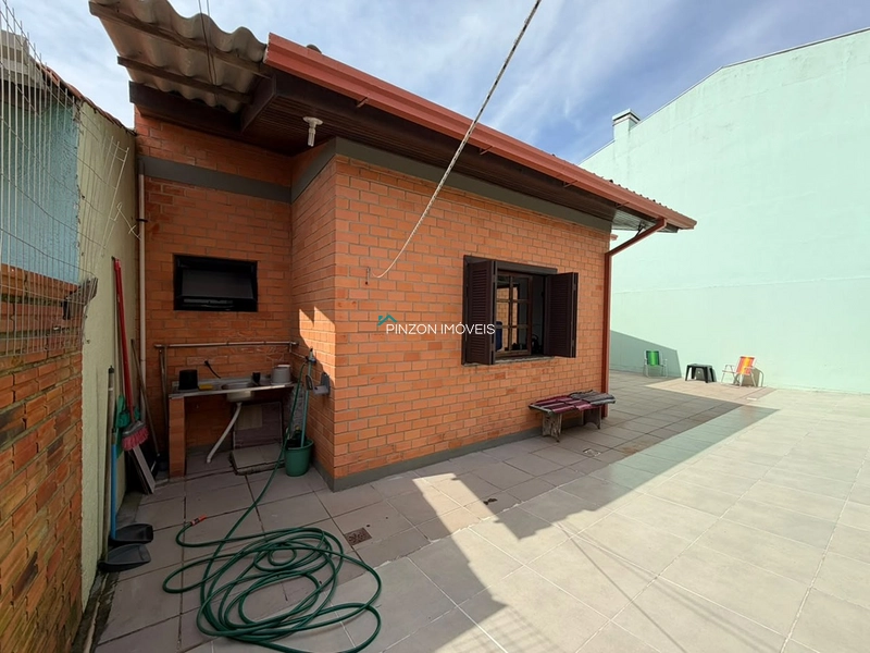 CASA EM AVENIDA PRÓXIMA AO CENTRINHO: 23ª foto da galeria de imagens do imóvel