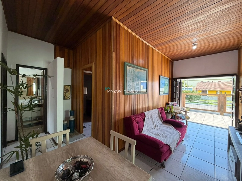 CASA EM AVENIDA PRÓXIMA AO CENTRINHO: 7ª foto da galeria de imagens do imóvel