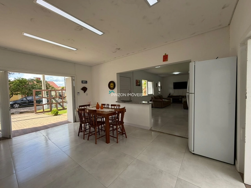 CASA EM LAJE A 200 METROS DO MAR: 7ª foto da galeria de imagens do imóvel