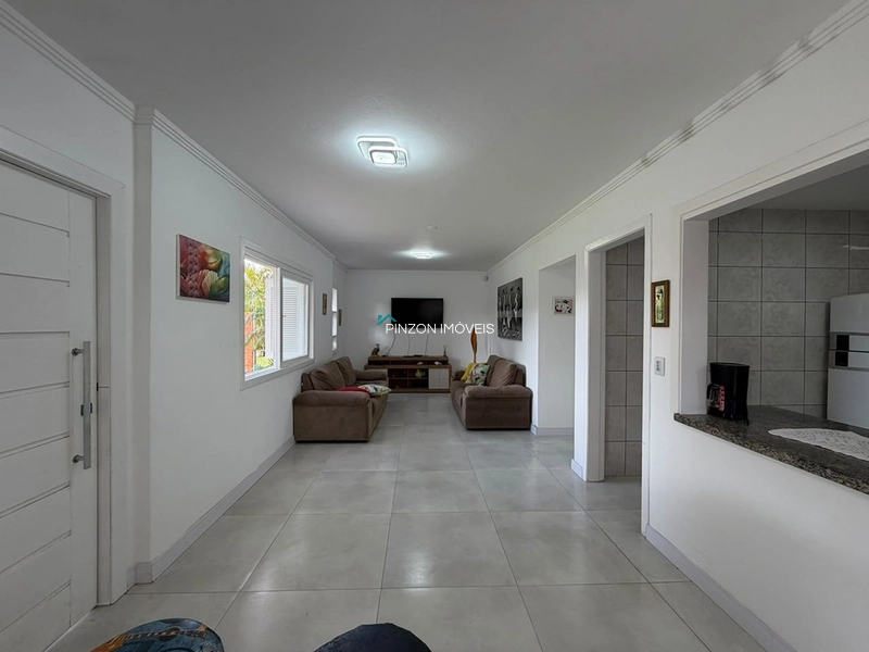 CASA EM LAJE A 200 METROS DO MAR: 8ª foto da galeria de imagens do imóvel