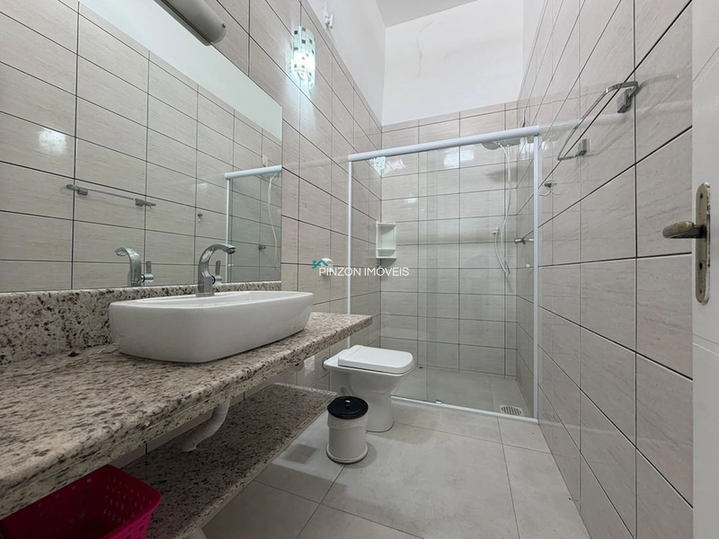 CASA EM LAJE A 200 METROS DO MAR: 15ª foto da galeria de imagens do imóvel