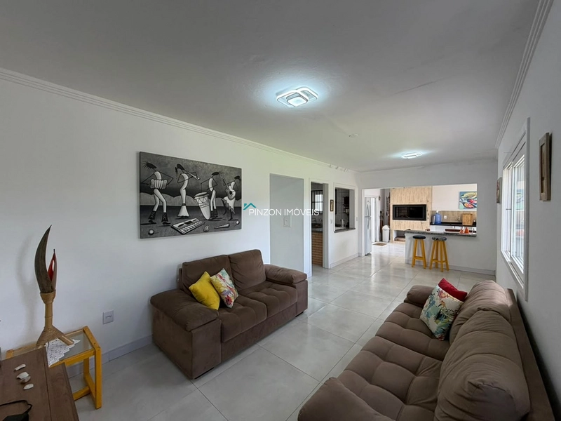CASA EM LAJE A 200 METROS DO MAR: 9ª foto da galeria de imagens do imóvel