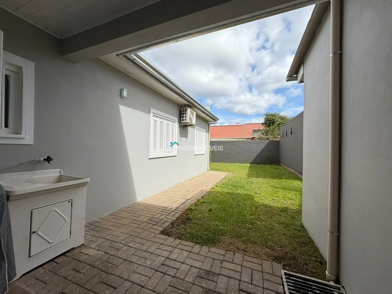 CASA EM LAJE A 200 METROS DO MAR: 28ª foto da galeria de imagens do imóvel