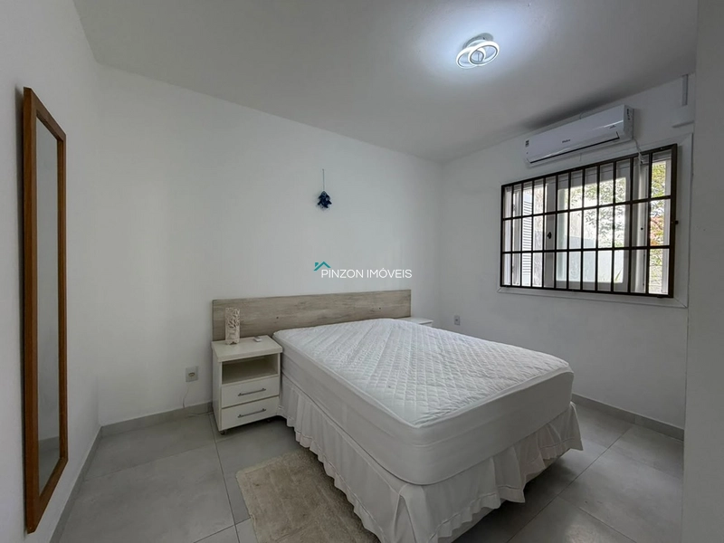 CASA EM LAJE A 200 METROS DO MAR: 17ª foto da galeria de imagens do imóvel