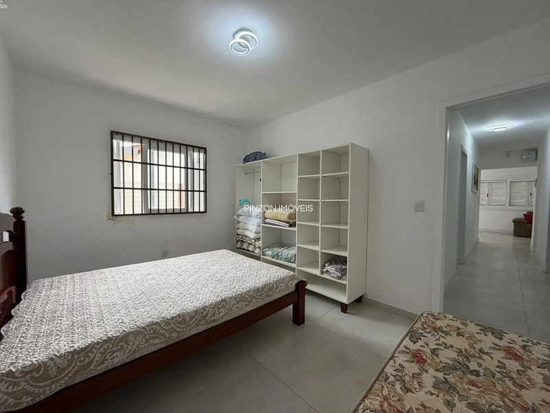 CASA EM LAJE A 200 METROS DO MAR: 24ª foto da galeria de imagens do imóvel
