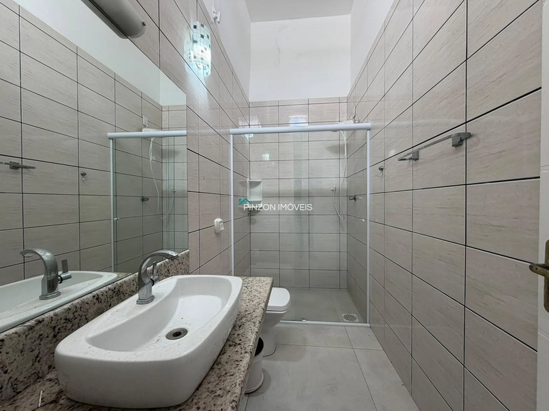CASA EM LAJE A 200 METROS DO MAR: 14ª foto da galeria de imagens do imóvel