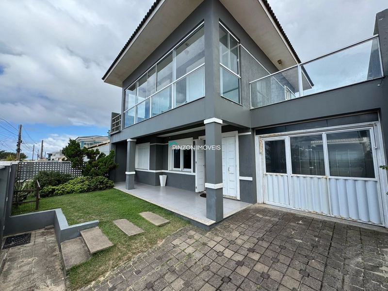CASA NA BEIRA MAR EM ATLÂNTIDA SUL.: 2ª foto da galeria de imagens do imóvel
