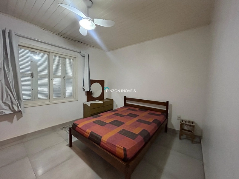 CASA NA AVENIDA: 9ª foto da galeria de imagens do imóvel