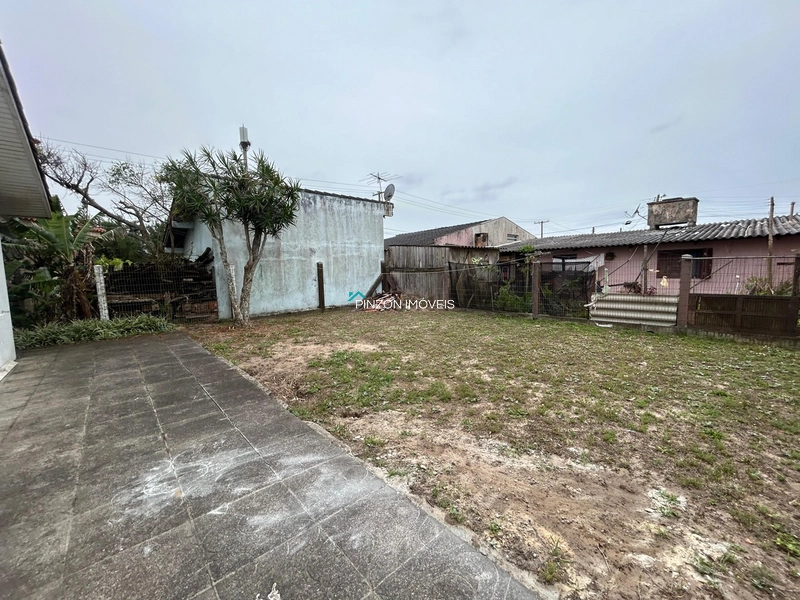 CASA NA AVENIDA: 13ª foto da galeria de imagens do imóvel