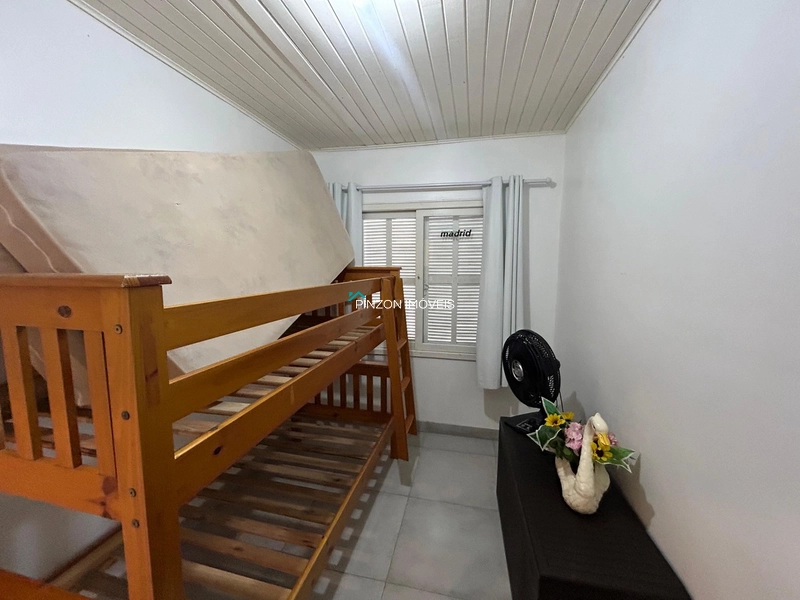 CASA NA AVENIDA: 10ª foto da galeria de imagens do imóvel
