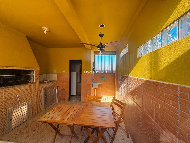 PROPRIEDADE A 50 METROS DO CENTRO E 450 METROS DA PRAIA – ORIENTAÇÃO CARDEAL OESTE: 10ª foto da galeria de imagens do imóvel