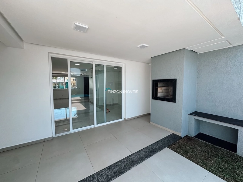 DUPLEX COM PISCINA A 50M DO CENTRINHO DE ATLÂNTIDA SUL: 4ª foto da galeria de imagens do imóvel