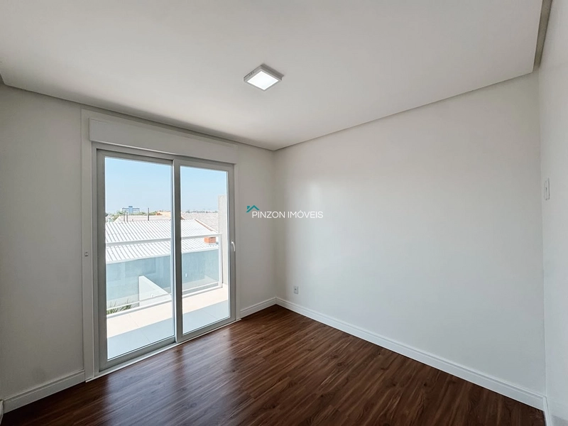 DUPLEX COM PISCINA A 50M DO CENTRINHO DE ATLÂNTIDA SUL: 12ª foto da galeria de imagens do imóvel