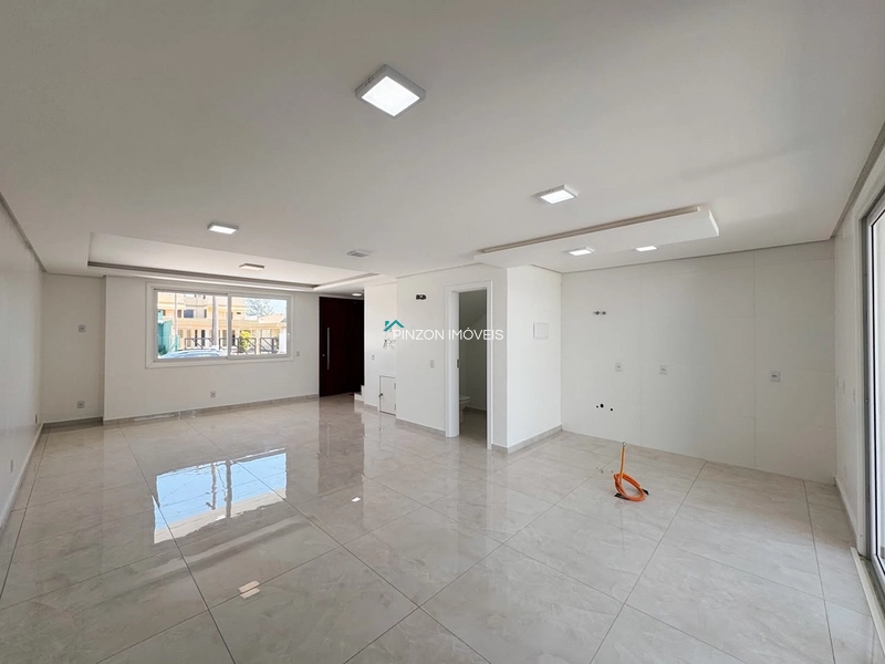 DUPLEX COM PISCINA A 50M DO CENTRINHO DE ATLÂNTIDA SUL: 7ª foto da galeria de imagens do imóvel