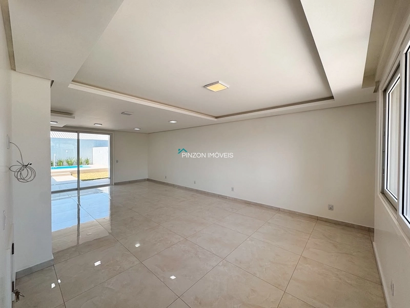 DUPLEX COM PISCINA A 50M DO CENTRINHO DE ATLÂNTIDA SUL: 5ª foto da galeria de imagens do imóvel