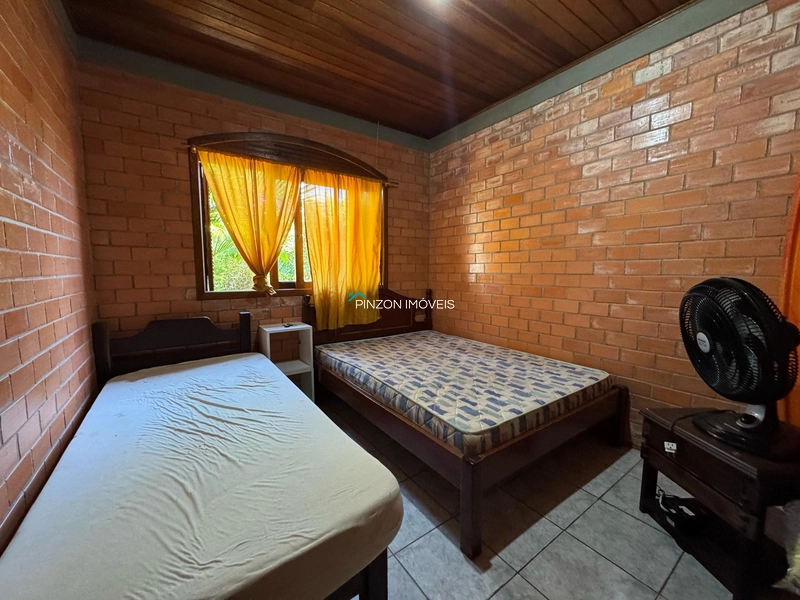 CASA PRÓXIMO AO CENTRO: 18ª foto da galeria de imagens do imóvel