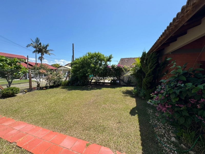 CASA PRÓXIMO AO CENTRO: 4ª foto da galeria de imagens do imóvel
