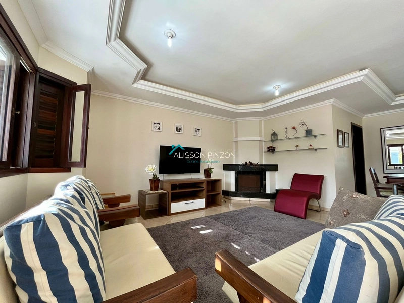 CASA COM PISCINA A 100M DA PRAIA.: 8ª foto da galeria de imagens do imóvel
