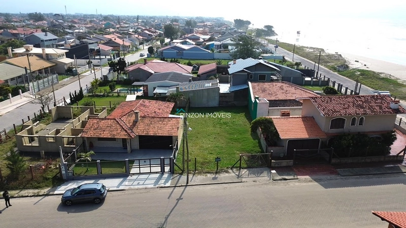 TERRENO A 50 METROS DO MAR: 5ª foto da galeria de imagens do imóvel