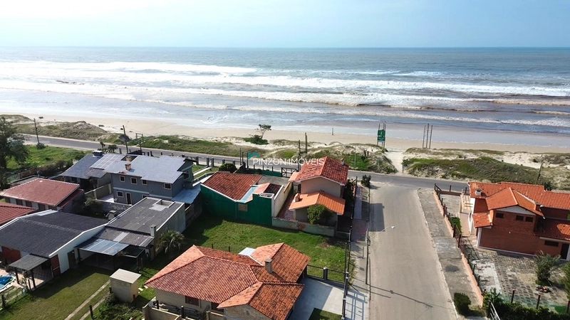 TERRENO A 50 METROS DO MAR: 8ª foto da galeria de imagens do imóvel