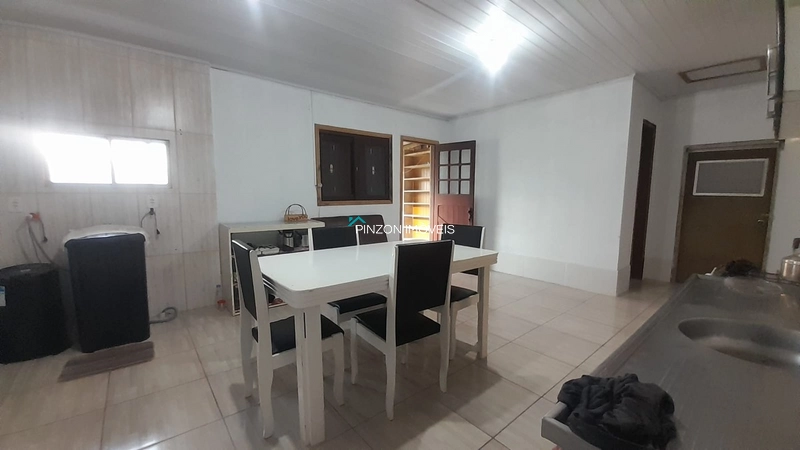 SOBRADO RESIDENCIAL E COMERCIAL EM LOCALIZAÇÃO ESTRATÉGICA NO LITORAL!: 25ª foto da galeria de imagens do imóvel