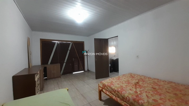 SOBRADO RESIDENCIAL E COMERCIAL EM LOCALIZAÇÃO ESTRATÉGICA NO LITORAL!: 23ª foto da galeria de imagens do imóvel