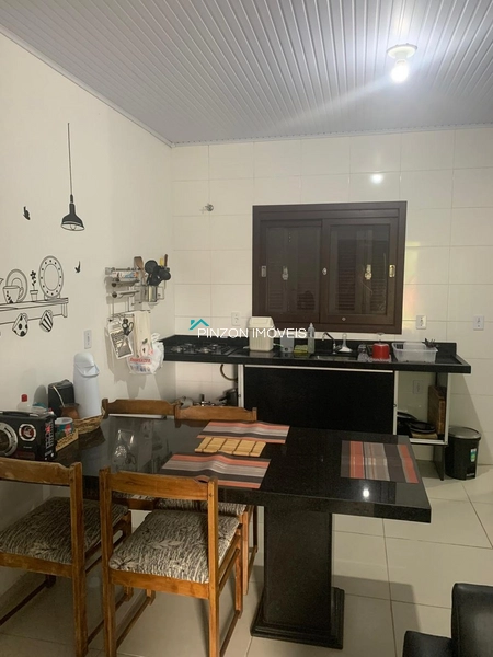 CASA LOCALIZADA A 100 METROS DO MAR EM ARROIO DO SAL!: 5ª foto da galeria de imagens do imóvel