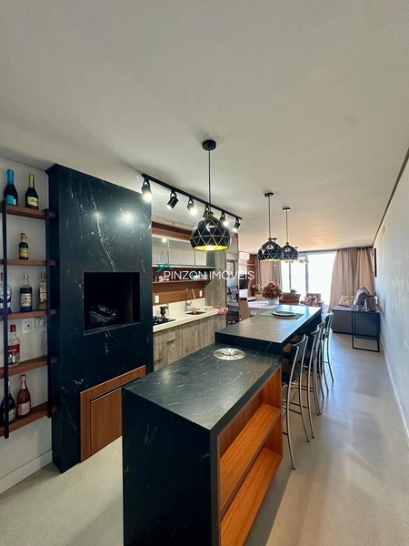 APARTAMENTO BEIRA-MAR COM VISTA PANORÂMICA ETERNA PARA O MAR: 2ª foto da galeria de imagens do imóvel