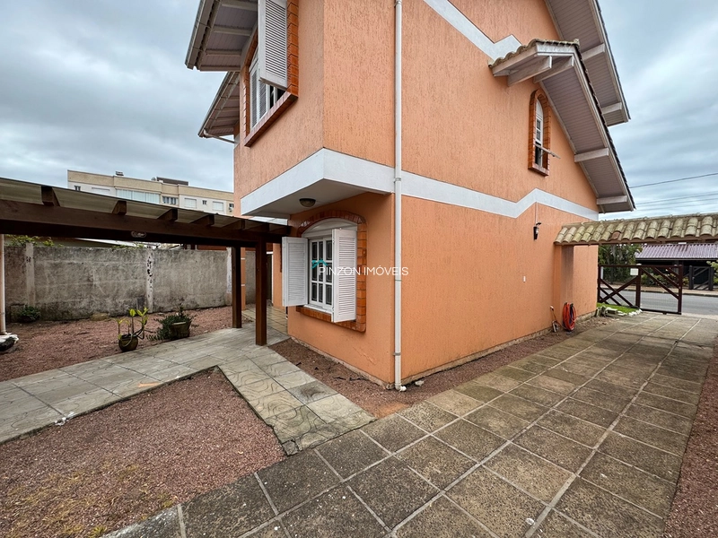 SOBRADO PRÓXIMO DA PRAIA COM 04 DORMITÓRIOS E ANEXO GOURMET EM XANGRI-LÁ – ORIENTAÇÃO CARDEAL LESTE: 24ª foto da galeria de imagens do imóvel