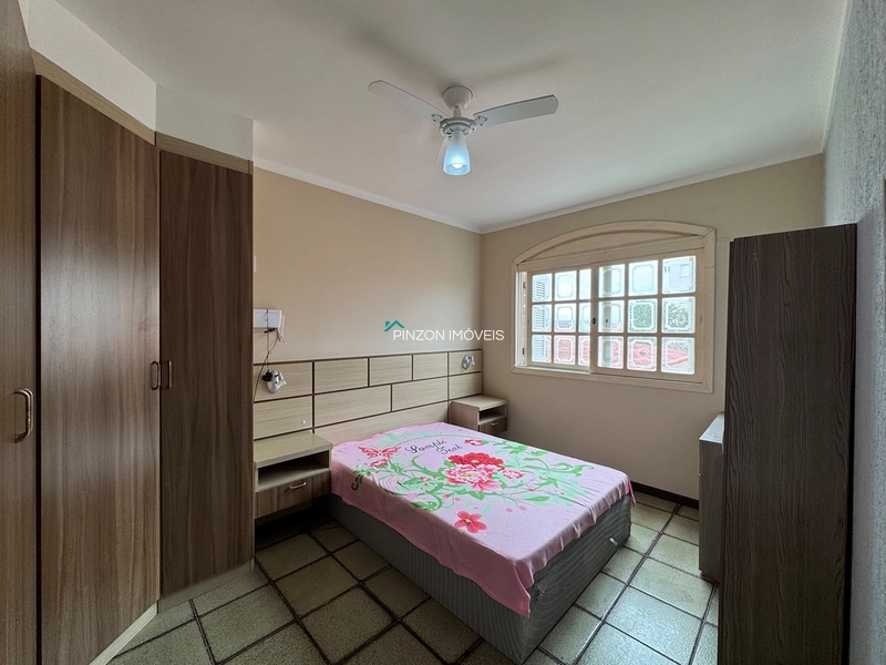 SOBRADO PRÓXIMO DA PRAIA COM 04 DORMITÓRIOS E ANEXO GOURMET EM XANGRI-LÁ – ORIENTAÇÃO CARDEAL LESTE: 22ª foto da galeria de imagens do imóvel