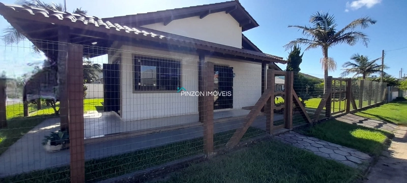 CASA NOVA, MOBILIADA E EM TERRENO DUPLO: 6ª foto da galeria de imagens do imóvel