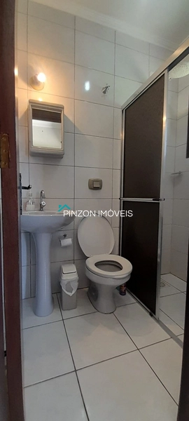 CASA NOVA, MOBILIADA E EM TERRENO DUPLO: 42ª foto da galeria de imagens do imóvel
