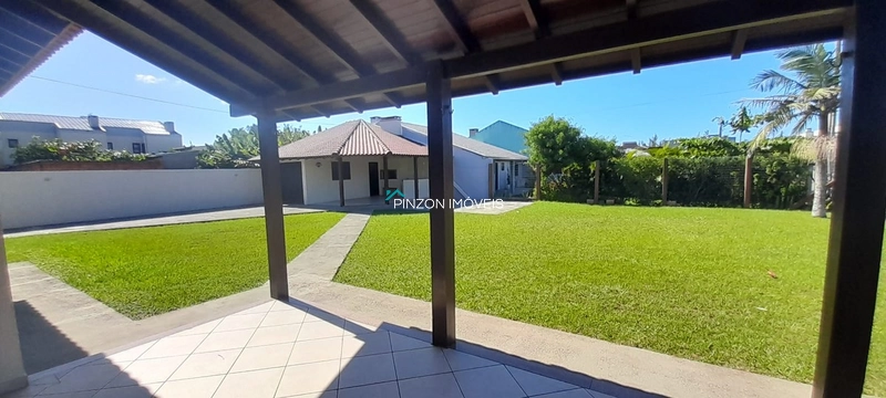 CASA NOVA, MOBILIADA E EM TERRENO DUPLO: 7ª foto da galeria de imagens do imóvel