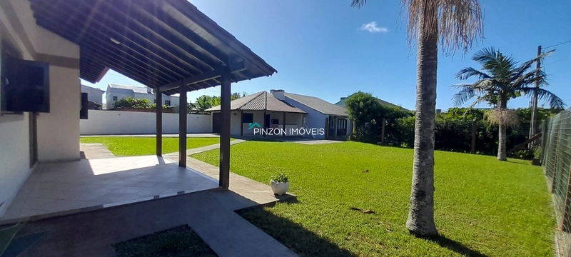 CASA NOVA, MOBILIADA E EM TERRENO DUPLO: 8ª foto da galeria de imagens do imóvel