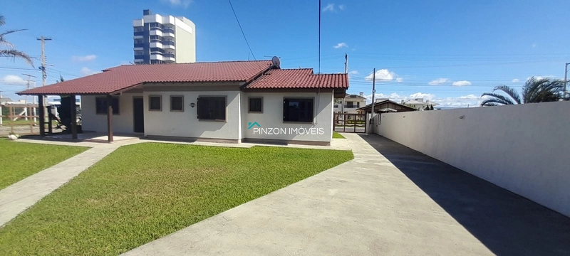 CASA NOVA, MOBILIADA E EM TERRENO DUPLO: 15ª foto da galeria de imagens do imóvel