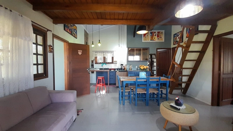 Casa de Esquina a Apenas 200 Metros do Mar no Lado Norte de Arroio do: 6ª foto da galeria de imagens do imóvel