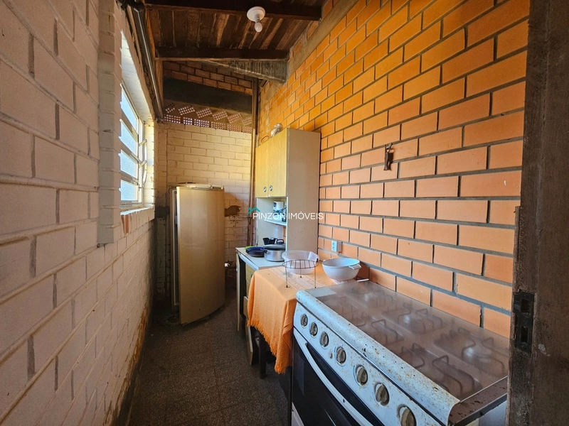 SUA CASA DE VERANEIO A APENAS 100 METROS DO MAR: 12ª foto da galeria de imagens do imóvel