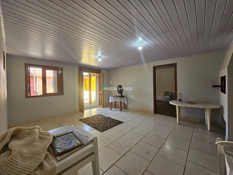 SUA CASA DE VERANEIO A APENAS 100 METROS DO MAR: 24ª foto da galeria de imagens do imóvel