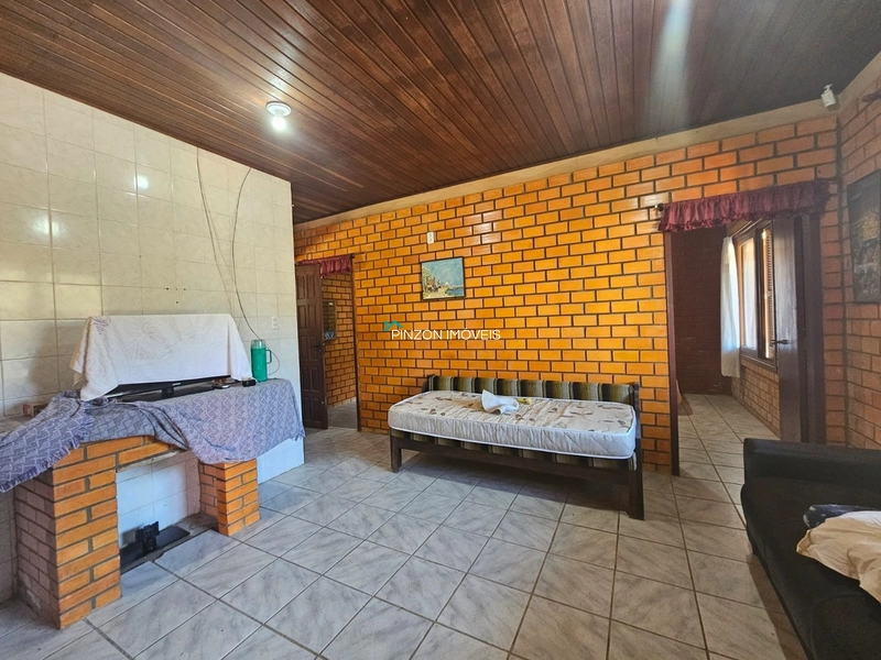 SUA CASA DE VERANEIO A APENAS 100 METROS DO MAR: 14ª foto da galeria de imagens do imóvel