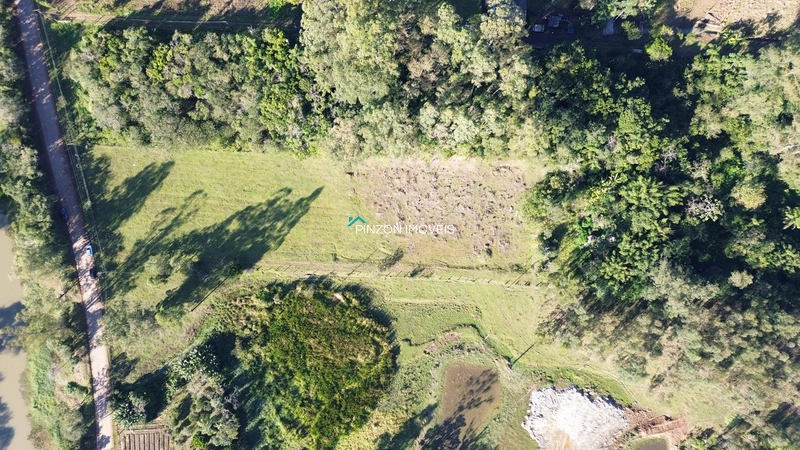 LOTE COM 1,89 HECTARES: 5ª foto da galeria de imagens do imóvel
