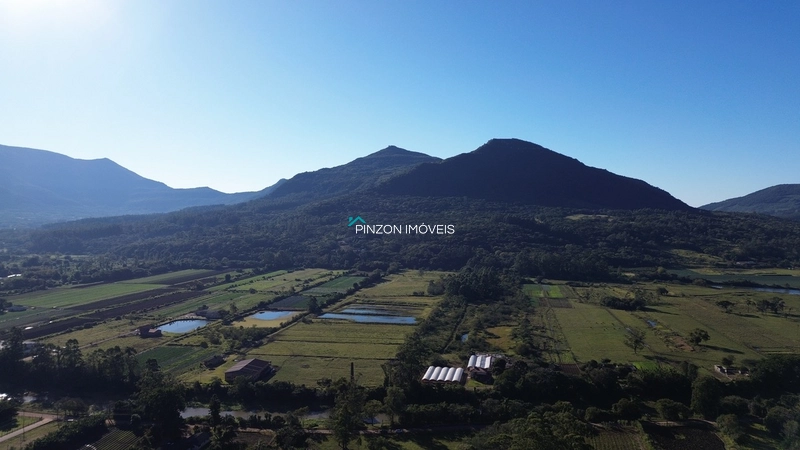 LOTE COM 1,89 HECTARES: 3ª foto da galeria de imagens do imóvel
