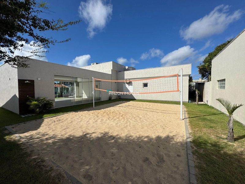 CASA COM 02 TERRENOS PRÓXIMA DA PRAIA: 6ª foto da galeria de imagens do imóvel