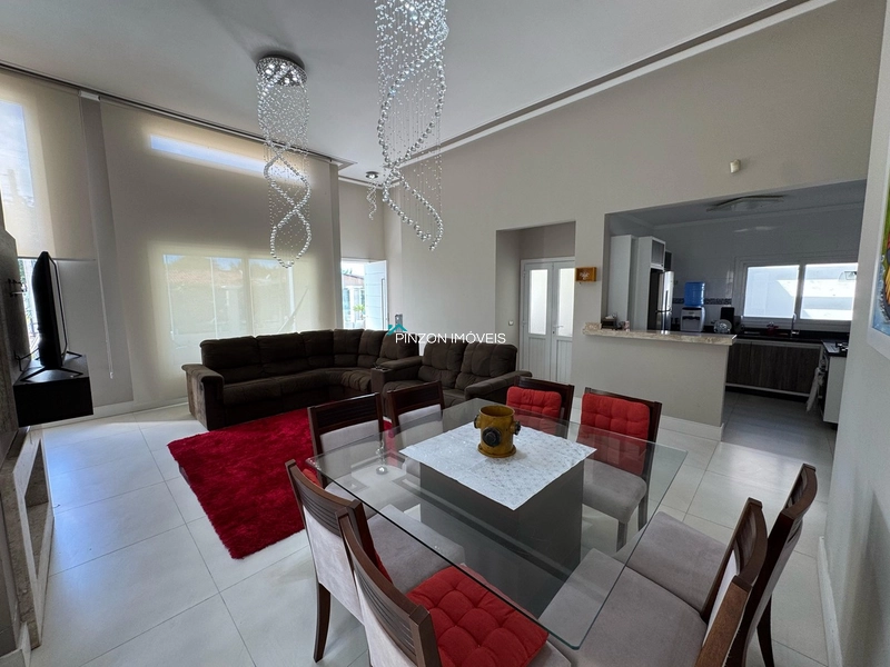 CASA COM 02 TERRENOS PRÓXIMA DA PRAIA: 20ª foto da galeria de imagens do imóvel
