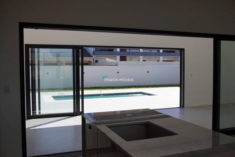 SOBRADO DE LUXO A APENAS 150 METROS DO MAR EM ARROIO DO SAL!: 11ª foto da galeria de imagens do imóvel