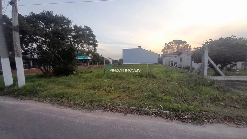 TERRENO ESTRATÉGICO NA INTERPRAIAS SUL — ARROIO DO SAL!: 3ª foto da galeria de imagens do imóvel